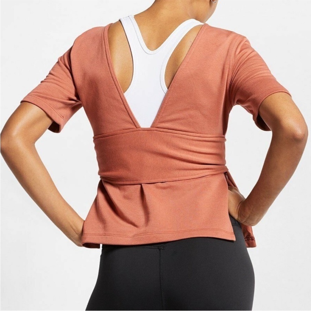 Nike Studio Short Sleeve Yoga Training Top Women’s - Picture 4 of 7